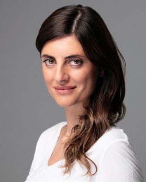 Dilek Yorulmaz Instagram - New acting #headshots #september2023 

📸by @egeislekheadshotlab.

#actor #actress #performer #acting #headshots #