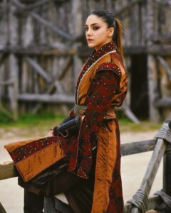 Dilin Döğer Top 100 Instagram Photos and Posts