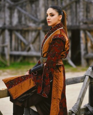 Countdown: Dilin Döğer's 10 Most Popular Instagram Posts