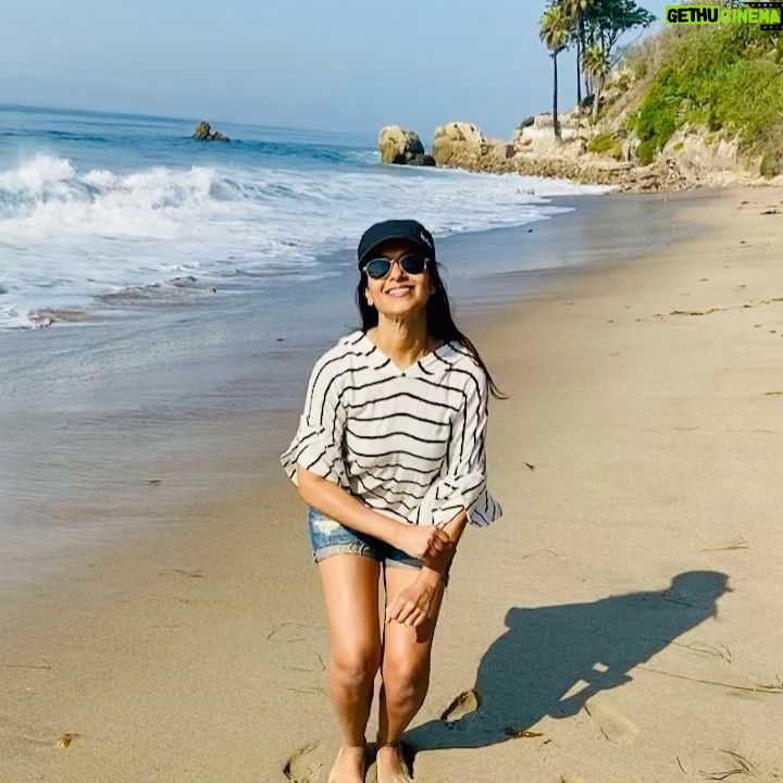Dilshad Vadsaria - 625 Likes - Beach day beginnings