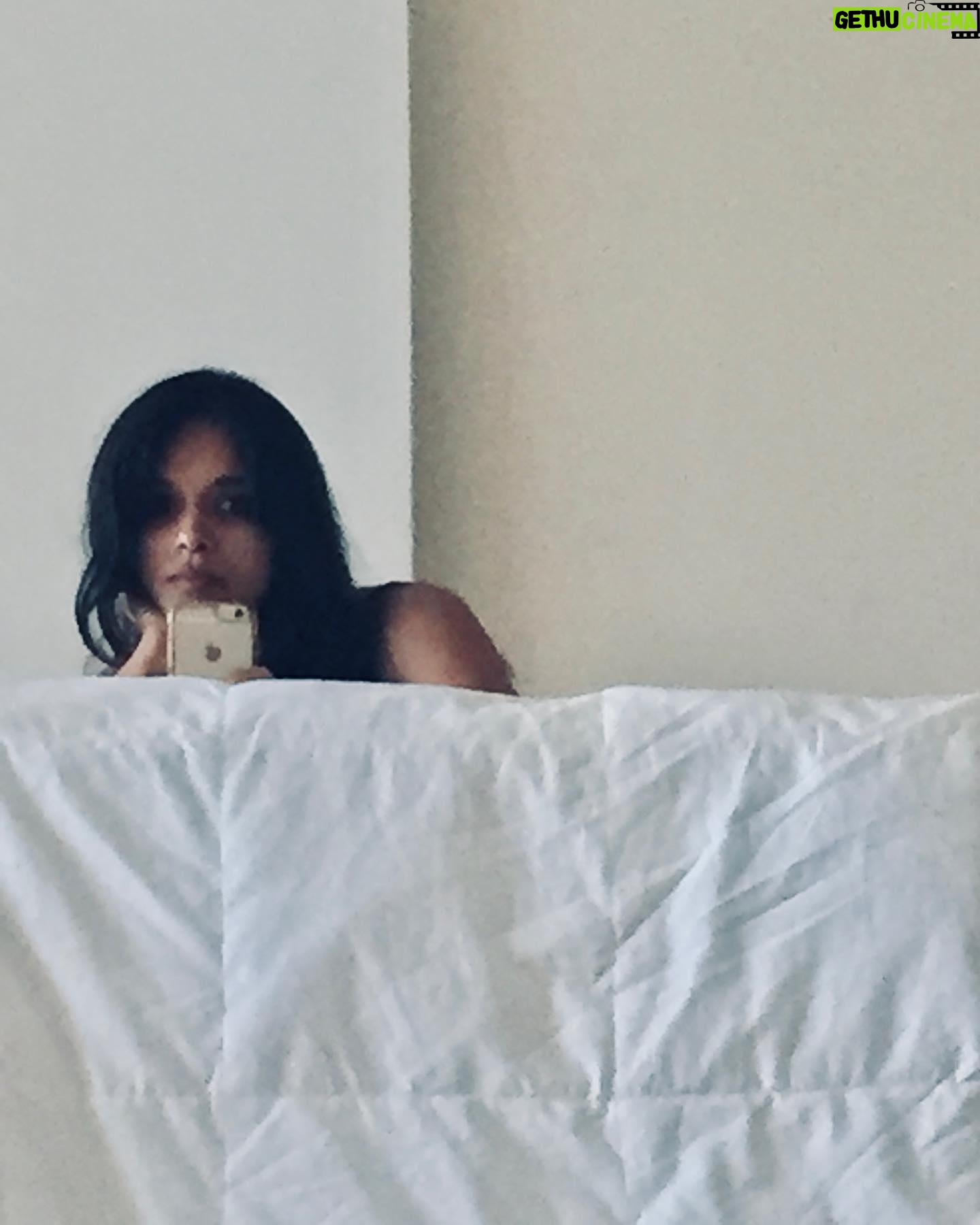 Dilshad Vadsaria - 831 Likes - Laundry day. Also, are we there yet, don’t want to do anything type of day.