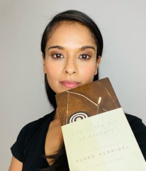 Dilshad Vadsaria Instagram - We’ve all been trained to be results oriented but what about the process? The focus on the road, the journey? Our society doesn’t teach us that. It teaches us to measure ourselves with finality. Well sometimes you just have to learn how to breathe. This book is all about experiencing the moments before letting go to hit that target. #justbreathe 
📖: The Art of Archery by Eugen Herrigel