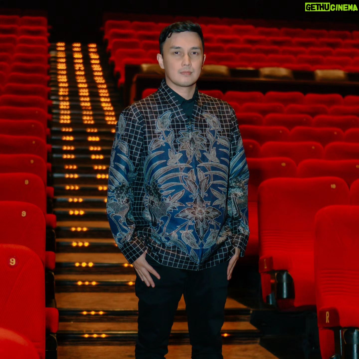 Dimas Aditya - 895 Likes - At the Premier Sinden Gaib
I'm wearing @iwantirta_batik
Styled by @hagaipakan & @assyifanrl
📸 @ikhsanprastowo
Film Jagat Alam Gaib : Sinden Gaib produksi @starvisionplus akan tayang 22 Februari 2024 di bioskop-bioskop Indonesia. Selamat Menonton.