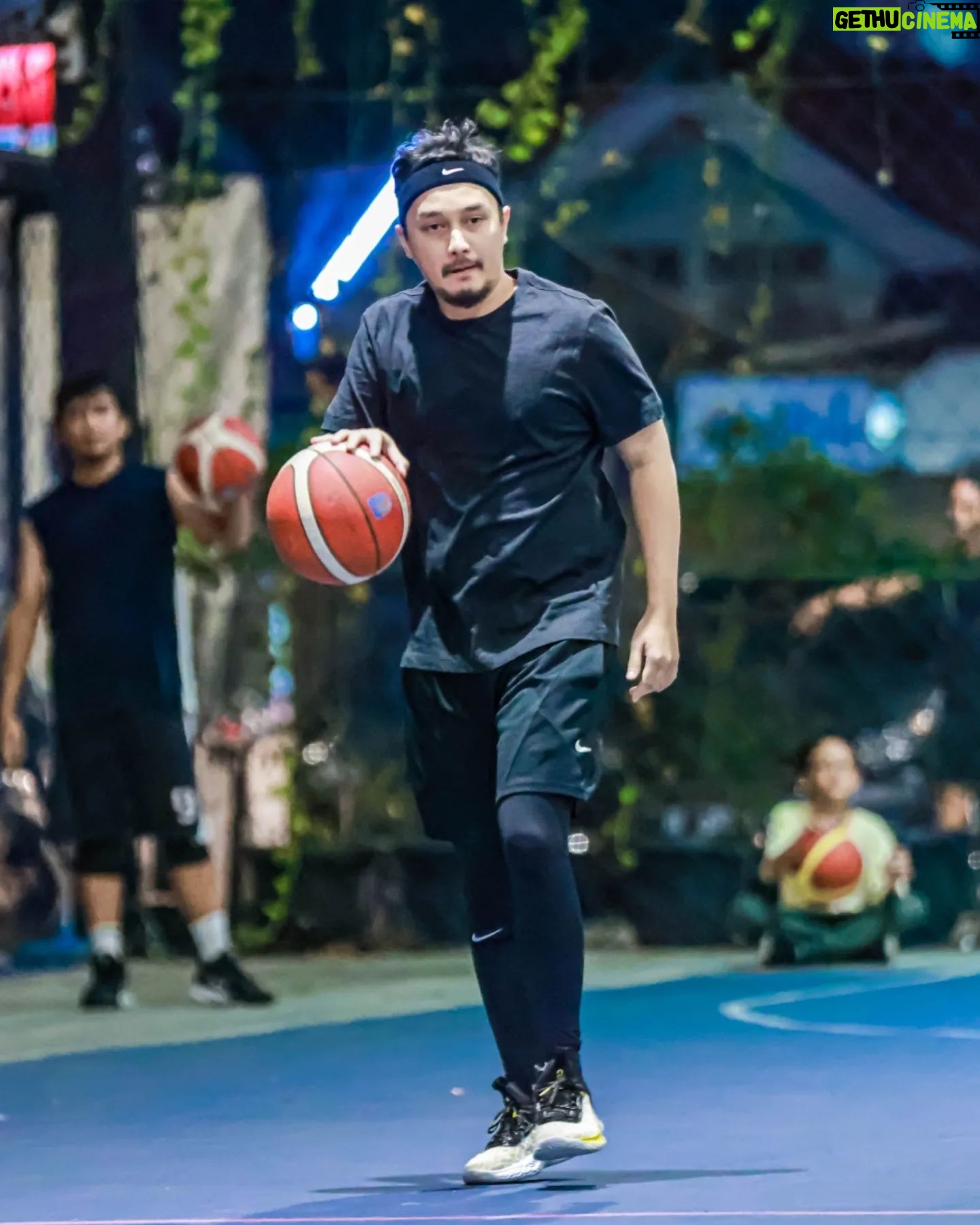 Dimas Aditya - 1.1K Likes - Maen nomer 2 yang penting gaya aja dulu 😎🤣