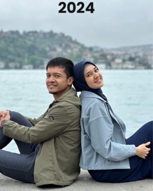Dimas Seto Instagram - Sampe kapanpun ga ada yang berubah. Dengan orang dan rasa yang sama❤️