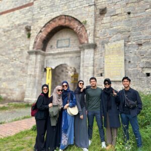 Dimas Seto Instagram - Pintu masuk Muhammad Al Fatih, MasyaaAllah 21 tahun udah bebasin konstantinopel. Semua ini karna support orang tua dan paling penting hidup sama guru, karna beliau dititip orang tuanya buat hormat, taat sm guru

(Demi ibell ku tak pake frame lagi 🤪)
