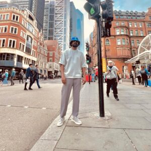 Dinesh Kanagaratnam Instagram - Naanga London 🇬🇧

Big dreams are working now and I get to perform in front of 15,000 people in O2 was just amazing! Love you London.