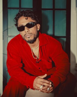 Dino James Instagram - 🦖🦖🦖
📸 @kapil_khilnani 
Styled by @aviksha.s 
Hair by @bugz_hairmafia 
💎- @dripproject.co

@mtvhustle @mtvindia @kaanphodmusic
