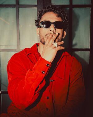 Dino James Instagram - 🦖🦖🦖
📸 @kapil_khilnani 
Styled by @aviksha.s 
Hair by @bugz_hairmafia 
💎- @dripproject.co

@mtvhustle @mtvindia @kaanphodmusic
