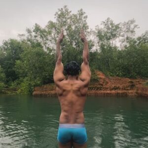 Dino James Instagram - Comfort zone❤️