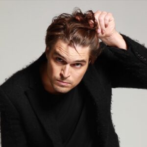 Diogo Morgado Instagram - Mais um aniversário. Saúde e Paz e um Mundo de Sonhos por contar. 
Muito OBRIGADO por todas as mensagens de Parabéns. Assim como muito obrigado por todos aqueles que passaram, passam e fazem a minha vida. Gratidão sempre.