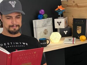 Diogo Morgado Instagram - Quando comprei a PS4 edição limitada do @destinythegame já achava que era um geek deste jogo. 
Agora a @bestvisionpr mandou a coisa para outro nível muito mais agressivo. Obrigado José Pereira & Diana Sarmiento pelos itens exclusivos. 
E atenção Guardians dia 10 de Novembro vamos todos “Beyond Light”. @bungie 
Sigam a saga em twitch.tv/diogomorgadoon