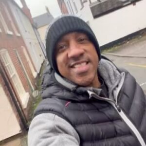Dion Dublin Instagram - Hammer Time! #HUTH