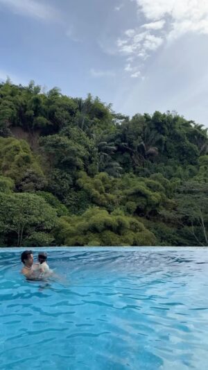 Dion Wiyoko Instagram - Happy Sunday 🫶🏻