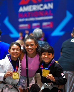 Dione Barbosa Instagram - Tão feliz e orgulhosa! 💕 #girlspower