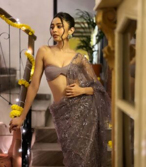 Diti Saha Instagram - Here’s to my looking like a “pataka”moment 😜🫡
Happy Diwali 🪔🪔
Here’s to Love Light and Peace ❤️