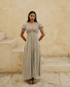 Diti Saha Instagram - L’æuvre d’art, c’est une idée qu’on exagére. -André Gide

For @miicollection_official 
With 📸 - @alimonisnaqvi