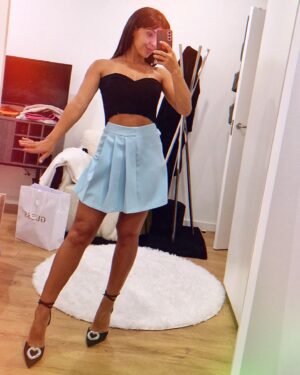 Diva O'Branco Instagram - Hello, from story to feed 🫠
Have a good day & week 💫