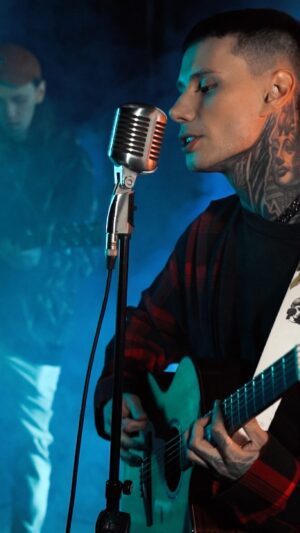 Dmitriy Matveev Instagram - 366oi x M3DI - Vermillion pt 2 ( Slipknot cover )
ŠŠ¾Š»Š½Ńй ŠŗŠ°Š²ŠµŃ в моем ŃŠ³ канале
https://t.me/matveev366oi