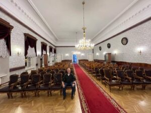 Dmitry Puchkov Instagram - Императорское кресло.
Казанский университет.