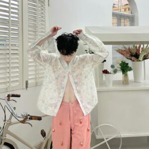 Đỗ Hoàng Dương Instagram - bé dâu đạp xe 🍓