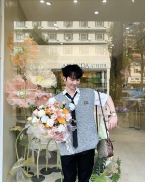 Đỗ Hoàng Dương Instagram - 8/3 tặng các gái iu rổ cam 🍊
