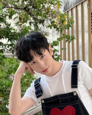Đỗ Hoàng Dương Instagram - heart to heart ❤️