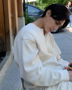 Do Ji-han Instagram - 🌼
