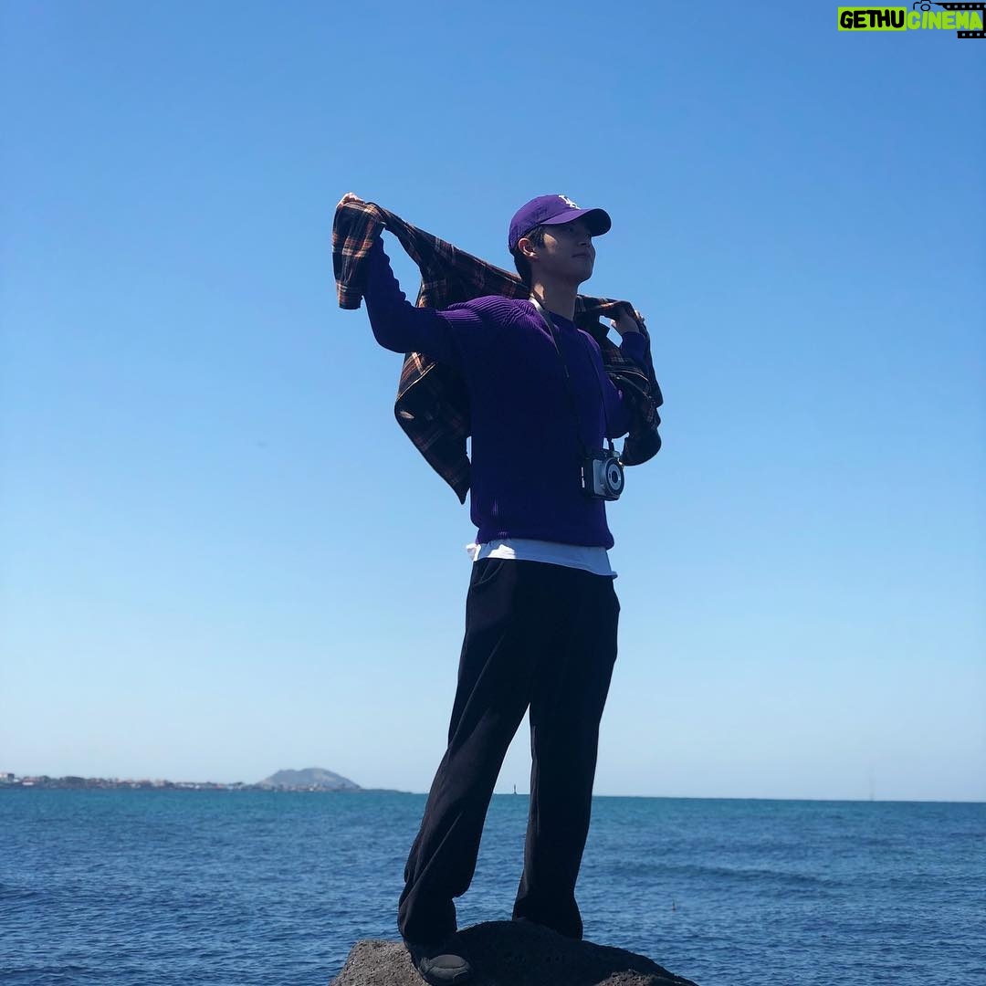 Do Won - 5.3K Likes - 진짜 조금 신나서 사진좀 올리겠숩니다! #보라돌이