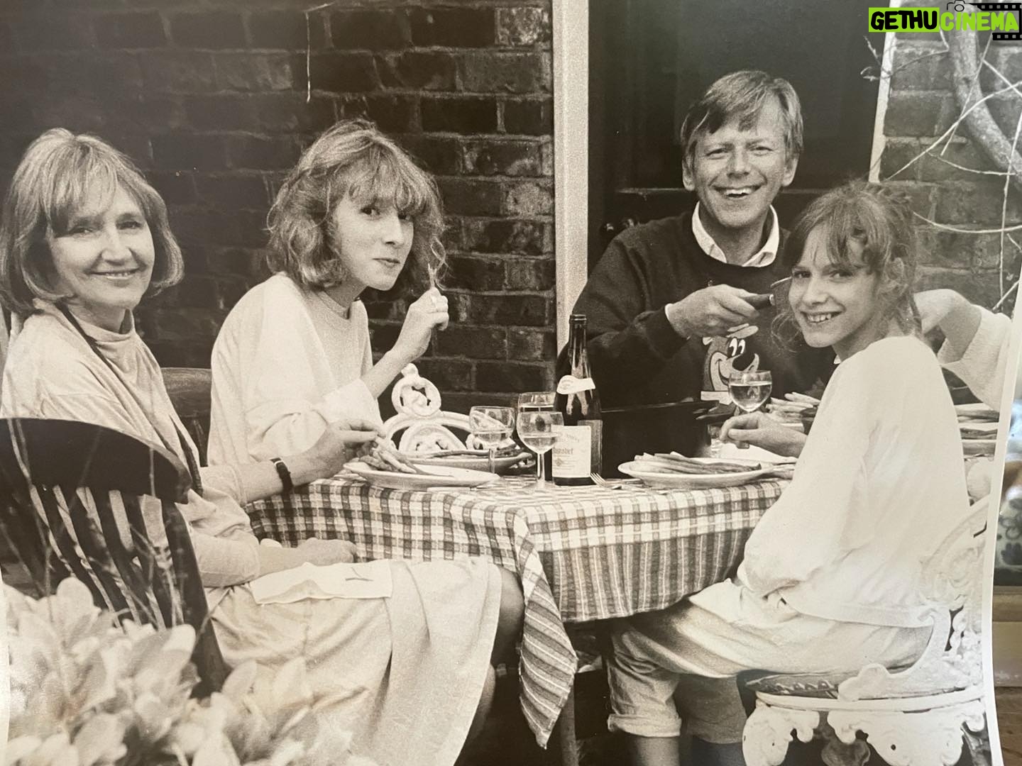 Dolly Wells - 877 Likes - Wish I remember who took this. Looks like we all like them very much