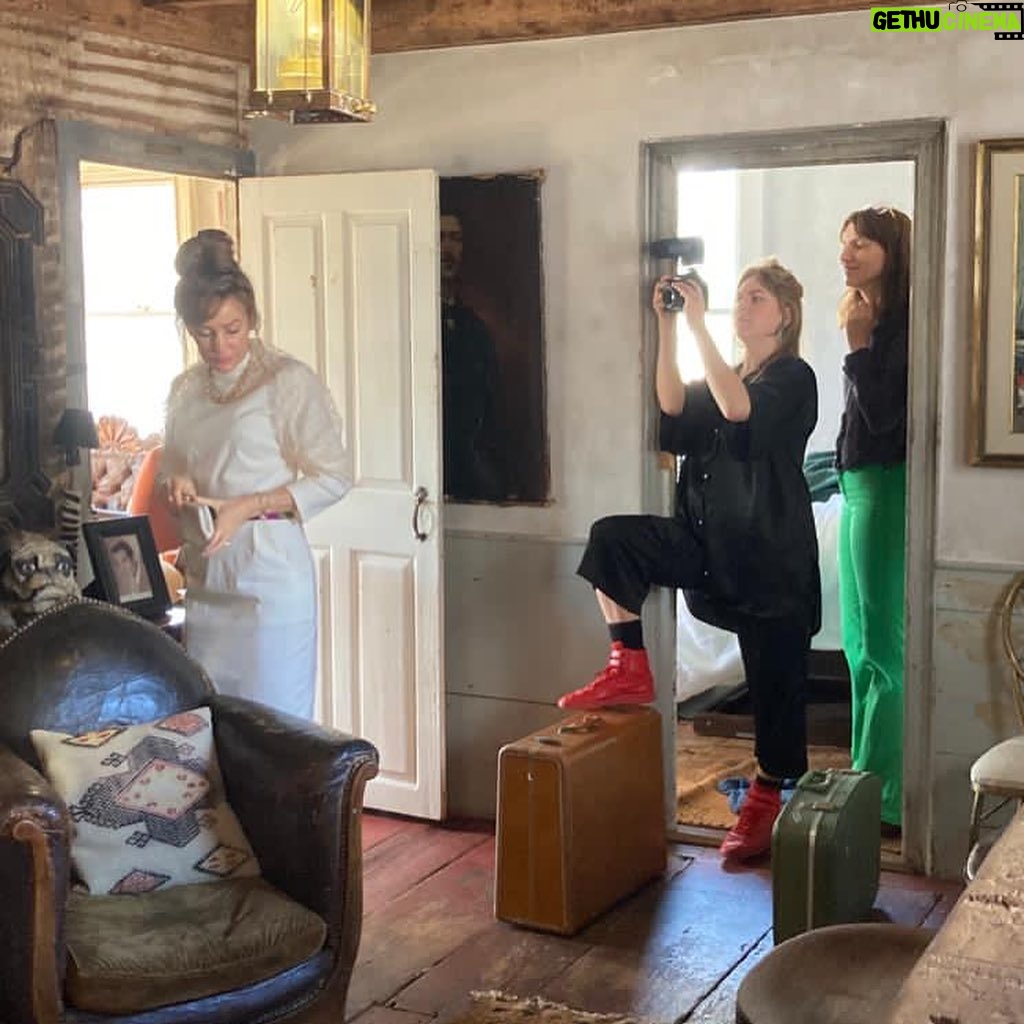 Dolly Wells - 1.2K Likes - Had such a great time directing @braunwynjackett and @halcy1 with @leahdyjak and @haleystorm shooting a scene from A Streetcar Named Desire. #maryheatonvorsehouse #kenfulk #ptown #whoneedsamonitor