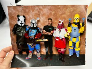 Dominic Monaghan Instagram - Same family two different days they win the costume competition! Nice work team!