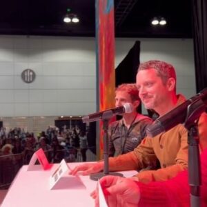 Dominic Monaghan Instagram - LA comic-con still going today on Sunday! Come see a golden unicorn! (Four hobbits in one spot!)