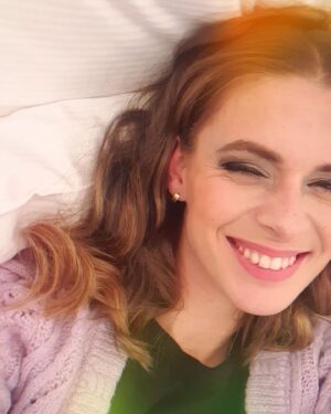 Dominika Richterová Instagram - Ja, a pocit spokojnosti, keď veci dopadnú podľa mojich predstáv. Takýchto momentov je málo, preto som za každý jeden z nich vďačná....a usmievavá. #❤️ #thankful