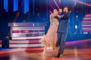 Dominika Rošková Instagram - Quickstep @richard_a_karin 

📸 @mikulas_krepelka 
@ceskatelevize 
@stardancecz 

#week4 #dwts #bbcstrictly #stardance #letsdance #dance #showtime