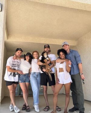 Dominique Domingo Instagram - A weekend of Good Vibes in the desert with Good people🌵✨🙏🏽

#JoshuaTree #Desert #CreepyCranberryJuice #Robert #Geminis #StrawberryMoon #SpeedPuzzle #SummerTime #Poolside #Love #QualityTime