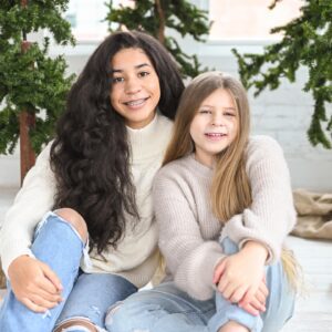 Dominique Reighard Brooks Instagram - Happy Holidays from my family to yours! We wish everyone inner peace, health, happiness, and a sense of joy this Holiday Season!
.
.
.
.
.
#photocredit @jenbrown_photography