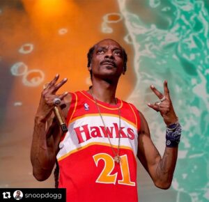 Dominique Wilkins Instagram - #respect Repost from @snoopdogg
•