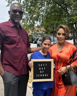 Dominique Wilkins Instagram - Big Shout Out!!!!
Congrats to my daughters!
Sanai (@sanaih19) for her competition of high school &
Danni (@2401danielle) for earning your CNA certification! 
So proud of you both!