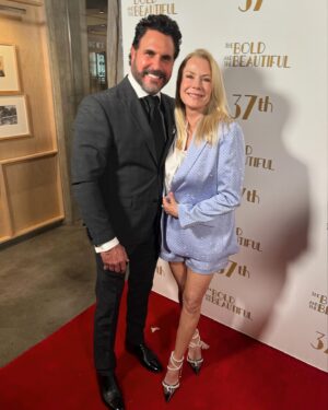Don Diamont Instagram - Really fun night celebrating with everyone at the 40’s themed @boldandbeautifulcbs ‼️37th Anniversary Party‼️Even Marilyn Monroe had to get in the action.😍 Great job putting it together @evabasler 👏🏼👏🏼👏🏼 My parking ticket found its way onto the red carpet. Can you find it????😂 Thanks for the PERFECT SHIRT @danromashirts ❤️ Love you guys!!!