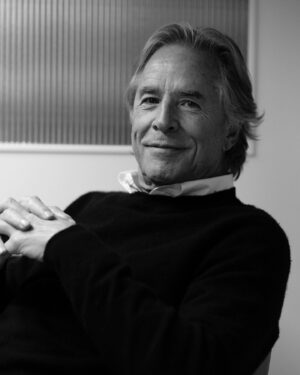 Don Johnson Instagram - I mean, c’mon man..15 min photo shoot with the great @gregwilliamsphotography in my hotel suite , available light no fuss no muss and BOOM!
