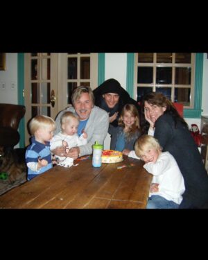 Don Johnson Instagram - Happy Fathers Day all you Dads ! Happiness is hanging with my 6 , Boy I love them all up !