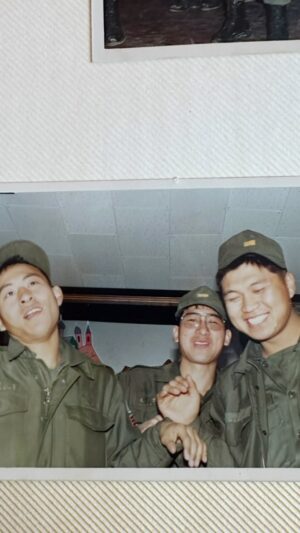 Don Mills Instagram - 병원 법원 작업 촬영 은 장인어르신을 생각하며 만든 곡입니다.
하지만 아버님은 이 곡이 세상에 나오기 전에 하늘나라로 떠나셨습니다. 

투병기간 중 힘든일이 생겨 저희 걱정에 마음편히 웃어보지도 못하고 
결혼식도 못보고 손주를 안아보지도 못하고 가신게 평생 마음에 걸릴것 같습니다.

항상 곁에서 지켜봐 주실거라고 믿고 열심히 행복하게 살겠습니다.