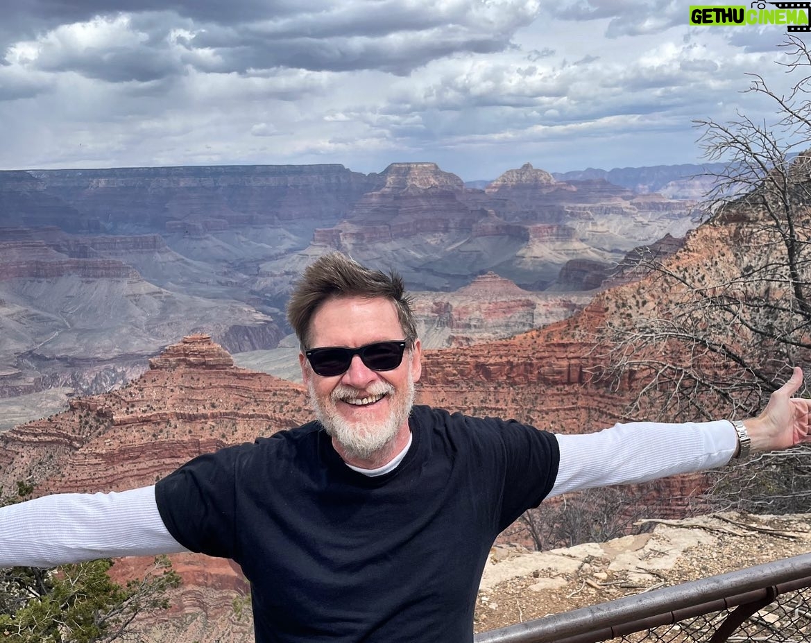 Donal Logue - 4.6K Likes - It’s been a bit of a whirl. Left New York last night, grabbed my car in LA, and headed east towards NM. In a bit of a time crunch, but had to heed my decades-long unwritten rule that when I’m close to a natural wonder or historic site, I have a moral and spiritual obligation to detour and see/experience it. The first time I saw the Grand Canyon, I remember my mind struggled initially to adjust to its enormity, as if I had pulled up to a beach, glanced up, and saw a three-hundred foot wave. It smashes all comparison. Created by ancient tectonic shifts and inexorable power of water trying to find its level, I always feel fortunate when I get to see it again.