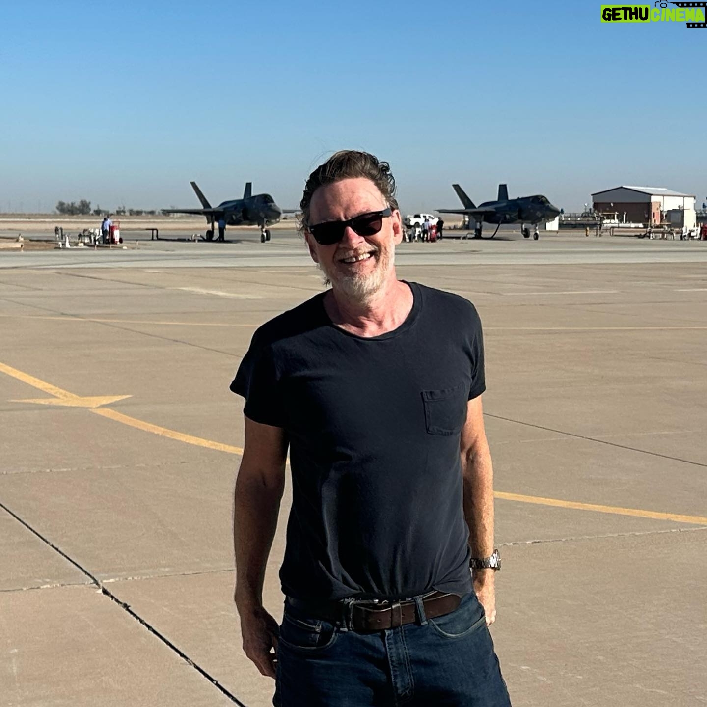 Donal Logue - 2.4K Likes - A great day back on the base at the Naval Air Facility El Centro. Got a ringside seat for F-35s taking off and it’s something you feel in your spine. #USNavy #thanksforyourservice