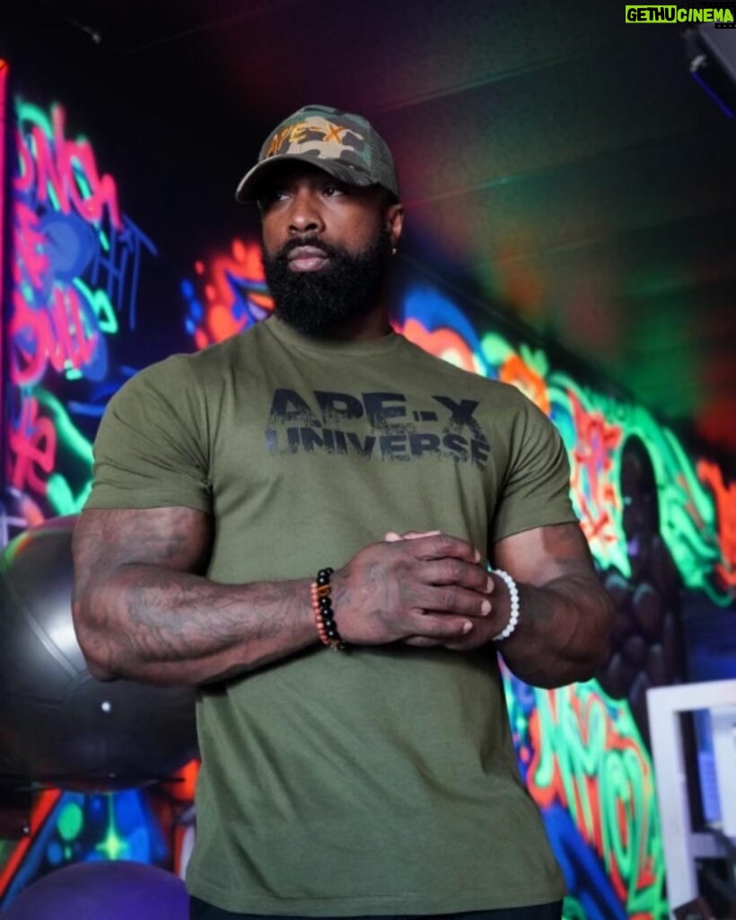 Actor Donald Brumfield Jr. HD Instagram Photos and Wallpapers October ...