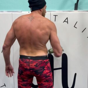 Donald Hager Jr. Instagram - I want to say gains, but I won’t !! I’m actually much larger but the video wasn’t HD. 4 weeks in and seeing  Heavyweight results. 
Thanks @metabolicnutrition