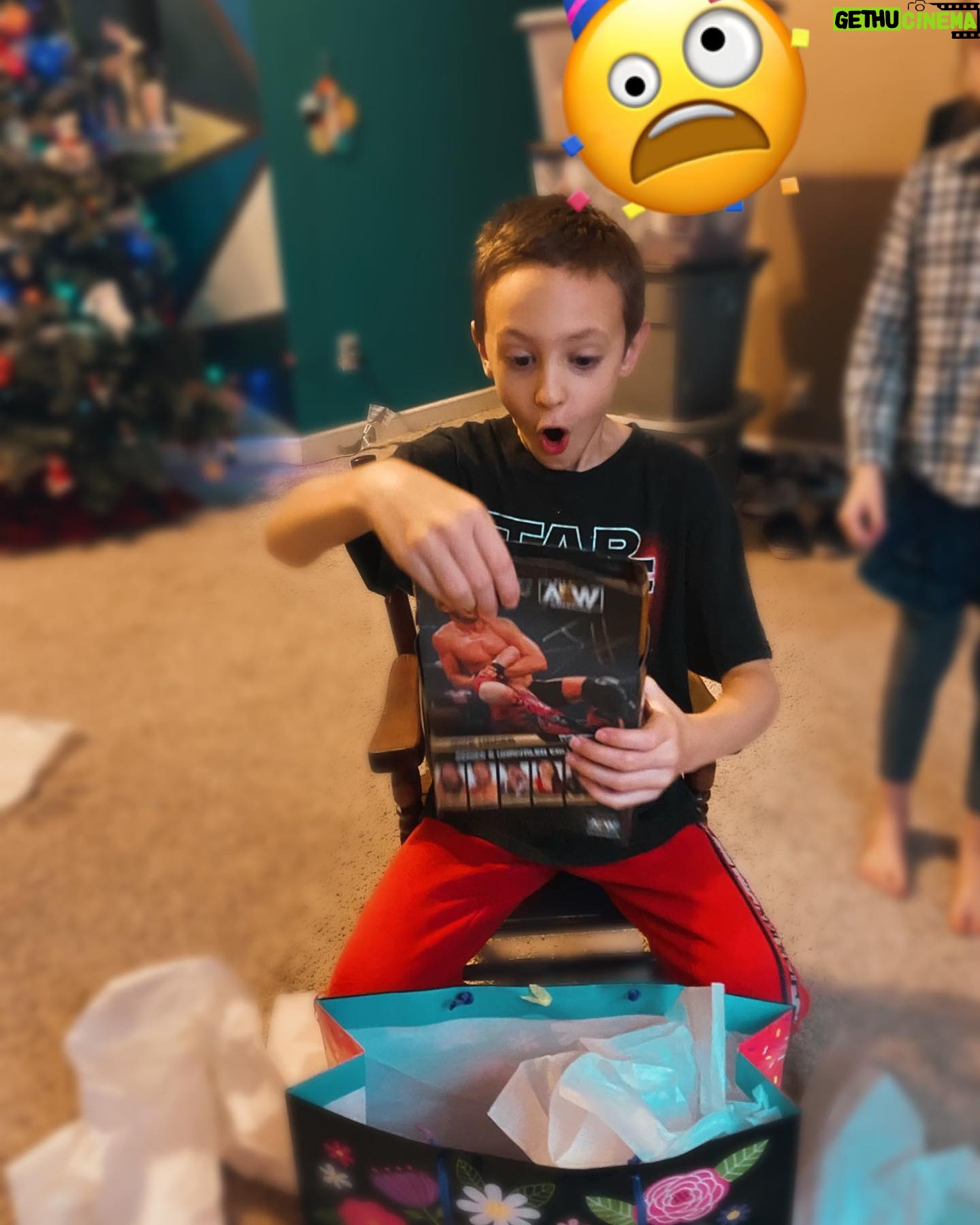 Donald Hager Jr. - 1.9K Likes - Why I love Pro Wrestling ❤️
Happy Birthday Nolan #aewdynamite