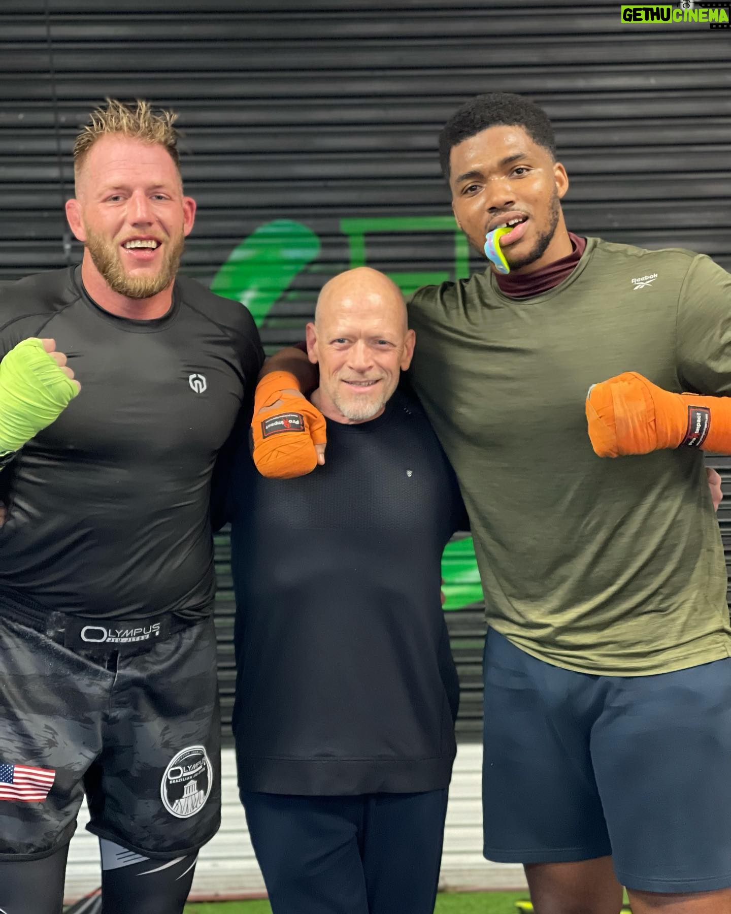 Donald Hager Jr. - 1.3K Likes - Shoot The Face! There’s really nothing like punching your good friends in the face. We had a great night practice yesterday🔥🔥🔥@robsboxing4fitness @mr_egbuka @bellatormma @allelitewrestling