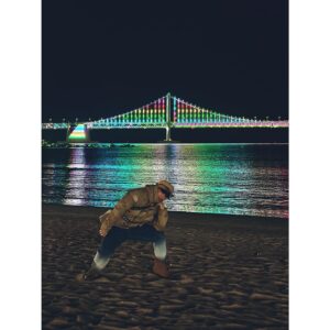 Dong Hyun-bae Instagram - 광안리 샷📸